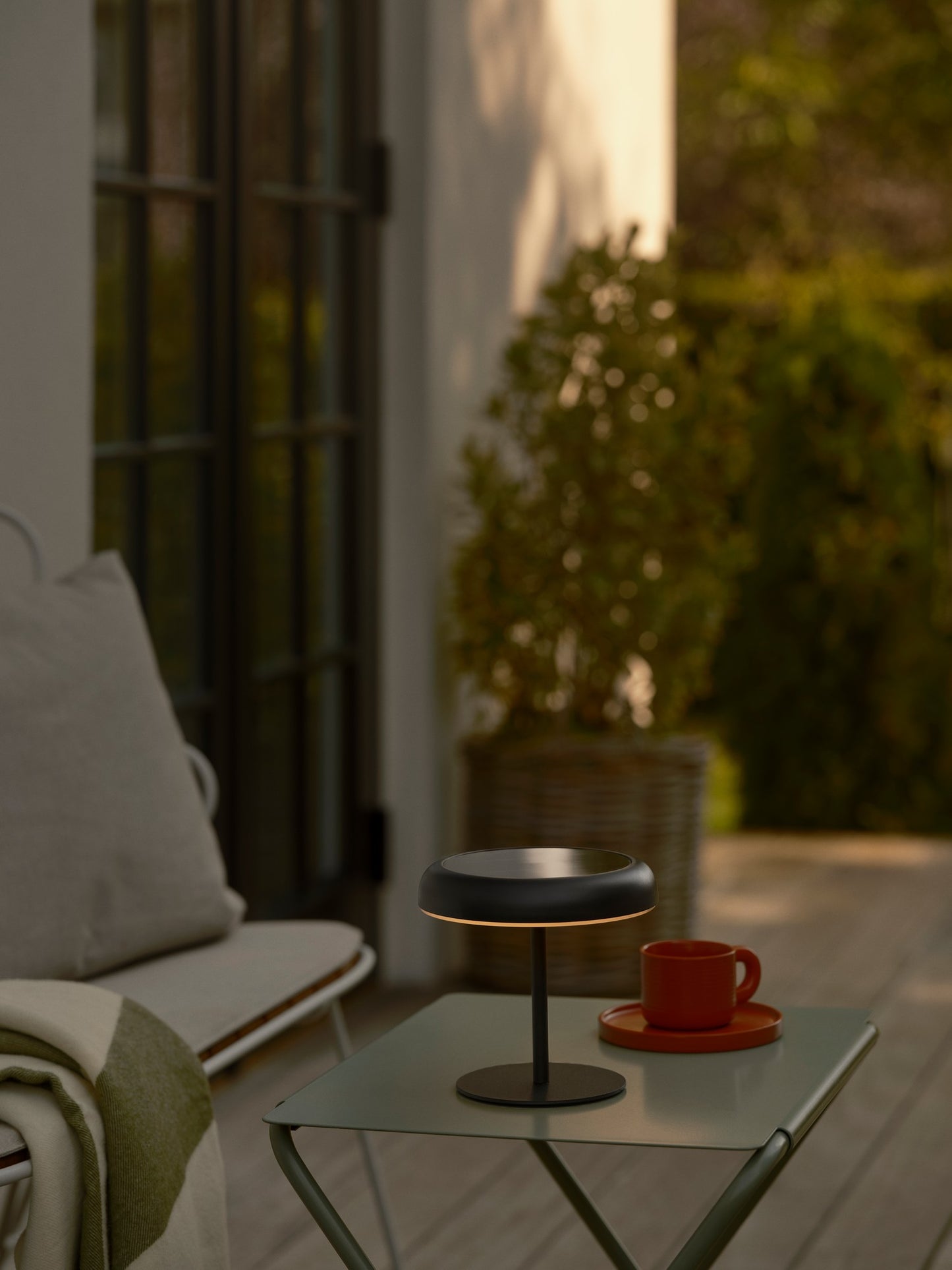 Elmer Recarregável-Solar Preto