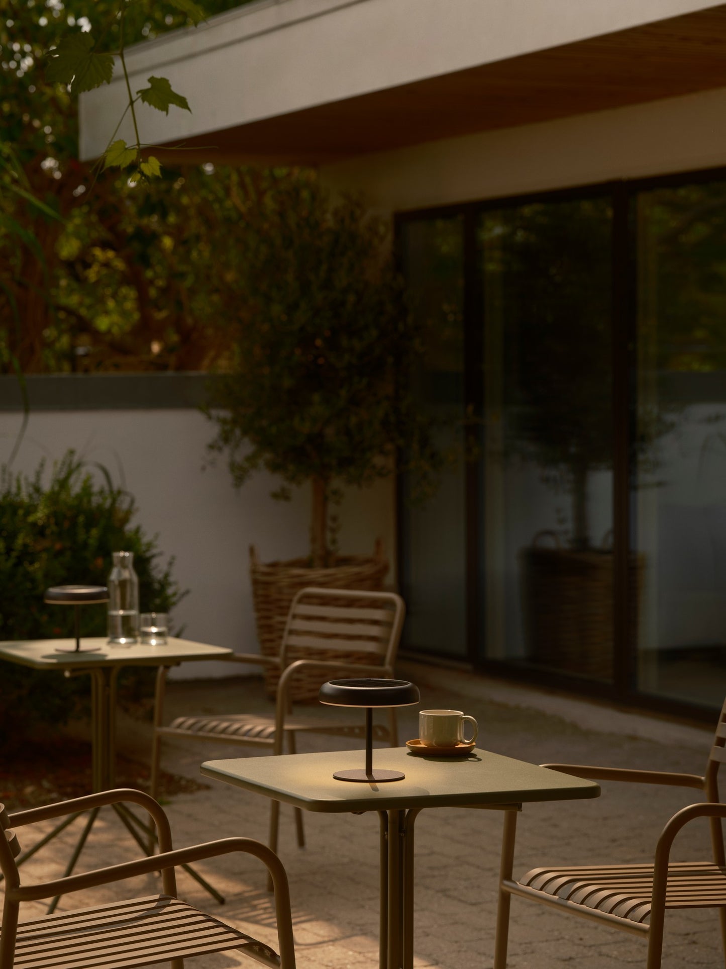 Elmer Recarregável-Solar Preto